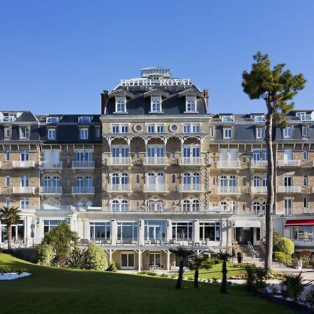 Hotel Barriere Le Royal La Baule Εξωτερικό φωτογραφία