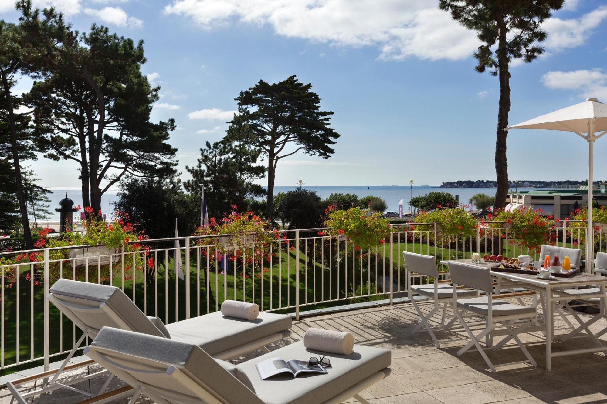 Hotel Barriere Le Royal La Baule Εξωτερικό φωτογραφία